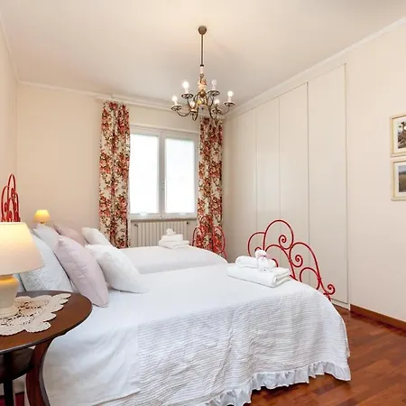 Apartment Luxury Home-near The Sea Garden