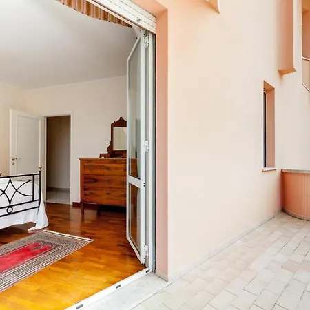 Apartment Luxury Home-near The Sea Garden *