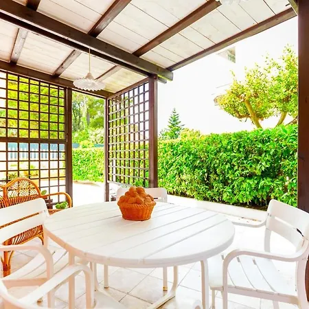 Luxury Home-near The Sea Garden